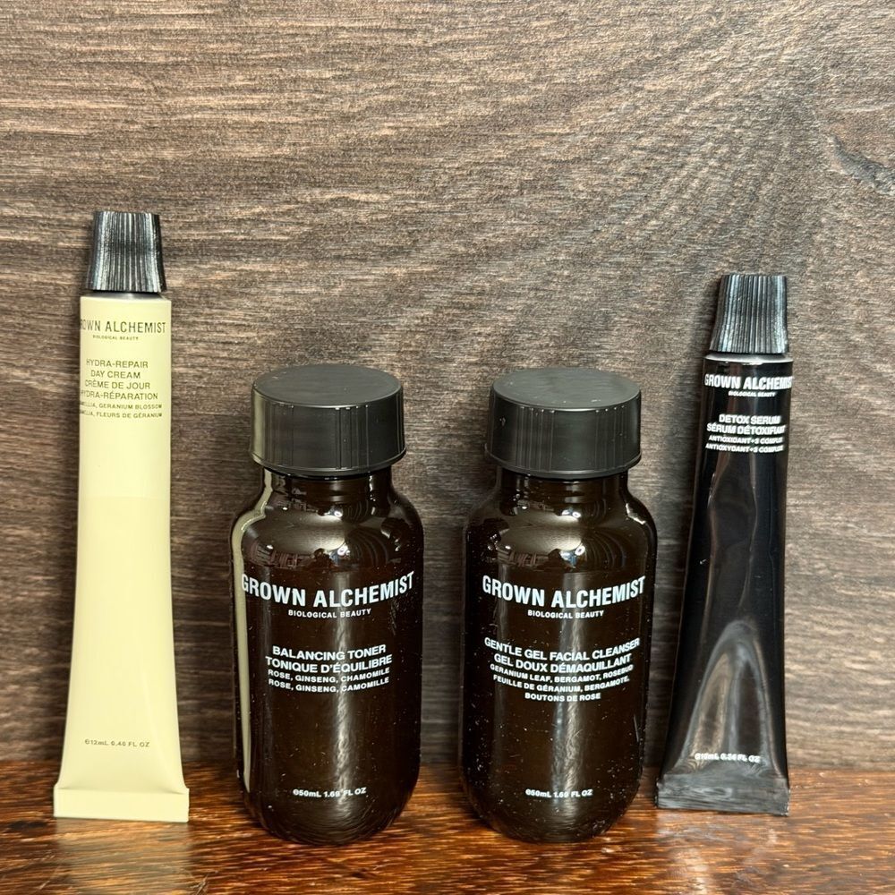 Grown Alchemist The Mini Essentials Luxury 4 Piece Travel Skincare Set, NIB! - Picture 2 of 14